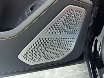 2021 Lamborghini Urus с пробегом 23 000 км