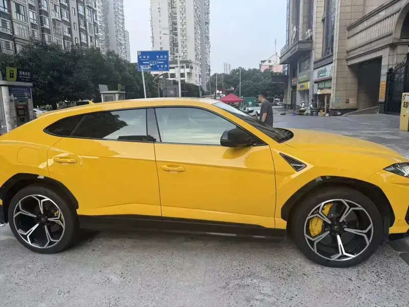 2021 Lamborghini Urus с пробегом 39 000 км