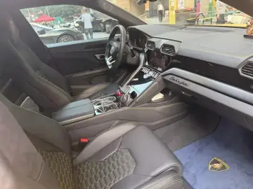 2021 Lamborghini Urus с пробегом 39 000 км