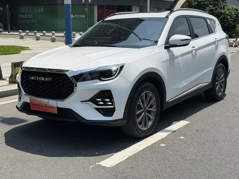 2025 JETOUR X70+ с пробегом 50 000 км