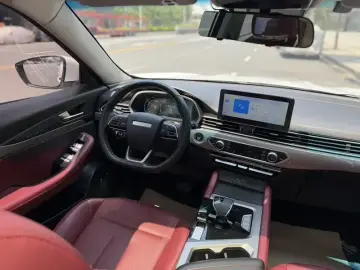 2025 JETOUR X70+ с пробегом 50 000 км