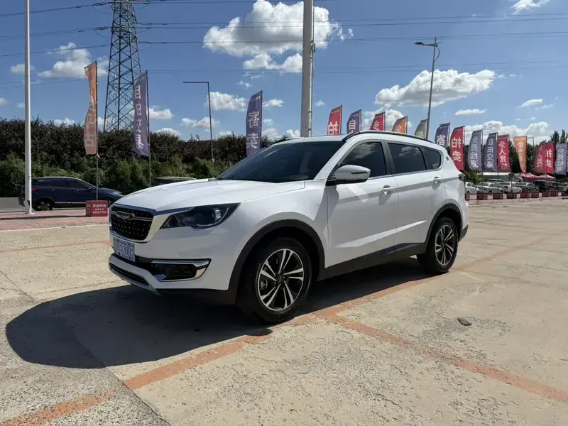 2023 JETOUR X70+ с пробегом 19 000 км