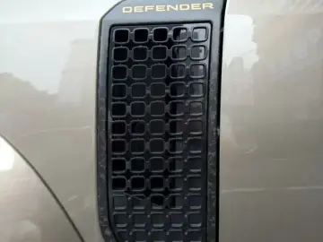 2026 Land Rover Defender с пробегом 2 600 км