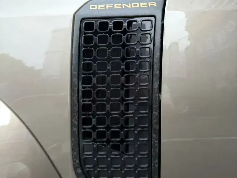 2026 Land Rover Defender с пробегом 2 600 км