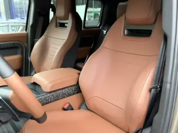 2026 Land Rover Defender с пробегом 2 600 км