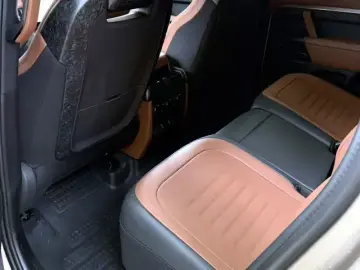2026 Land Rover Defender с пробегом 2 600 км