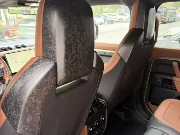 2026 Land Rover Defender с пробегом 2 600 км