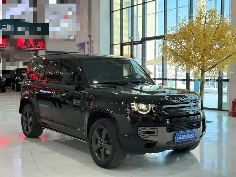 2023 Land Rover Defender с пробегом 91 000 км