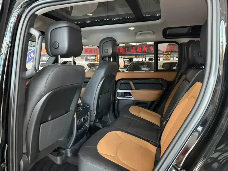 2023 Land Rover Defender с пробегом 91 000 км
