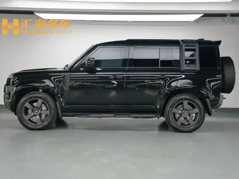 2024 Land Rover Defender с пробегом 26 500 км