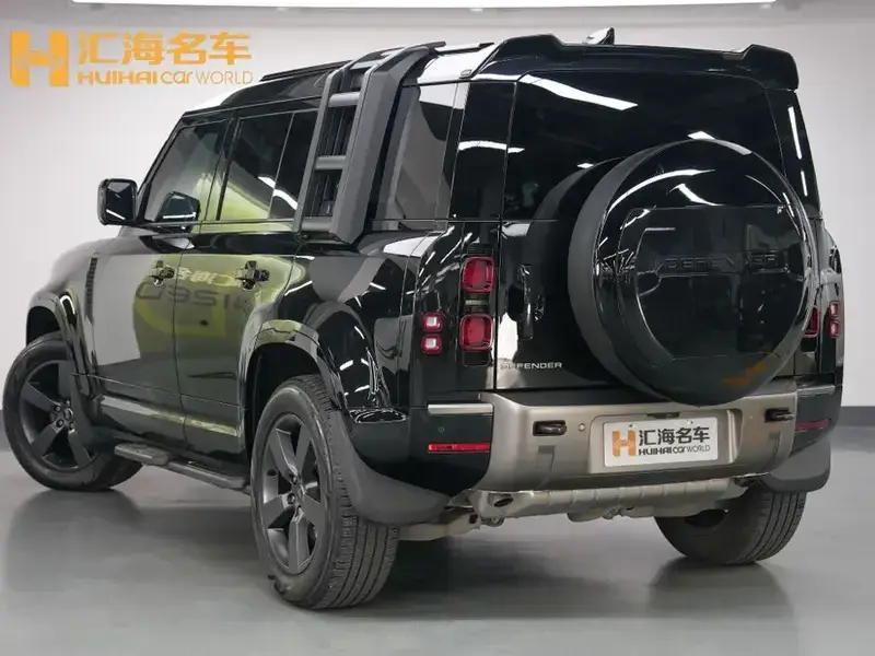 2024 Land Rover Defender с пробегом 26 500 км