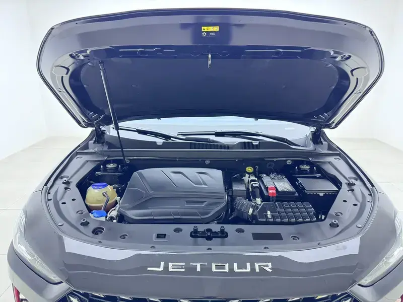 2023 JETOUR X70 Pro с пробегом 29 900 км