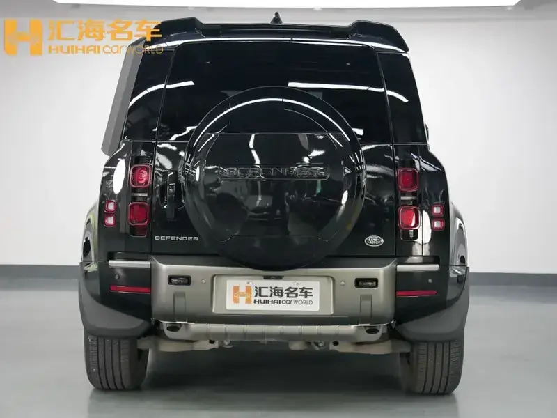 2024 Land Rover Defender с пробегом 26 500 км