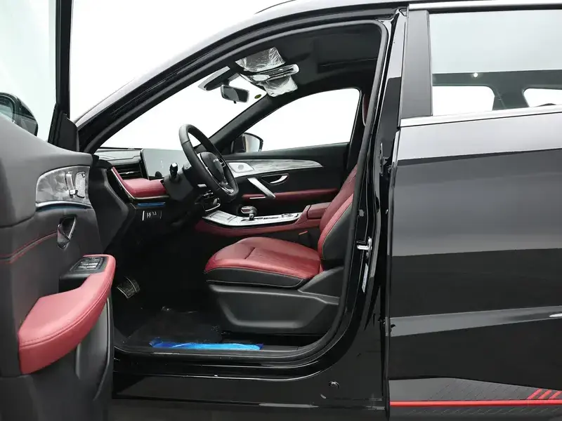 2024 JETOUR X70 Pro с пробегом 100 км