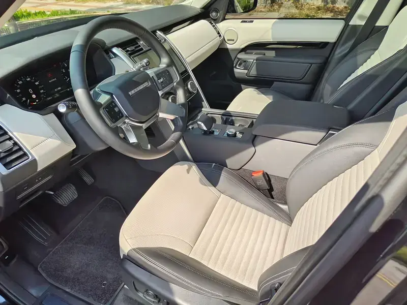 2026 Land Rover Discovery с пробегом 5 000 км