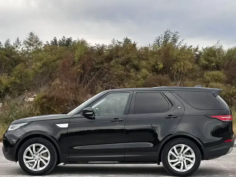 2019 Land Rover Discovery с пробегом 70 000 км