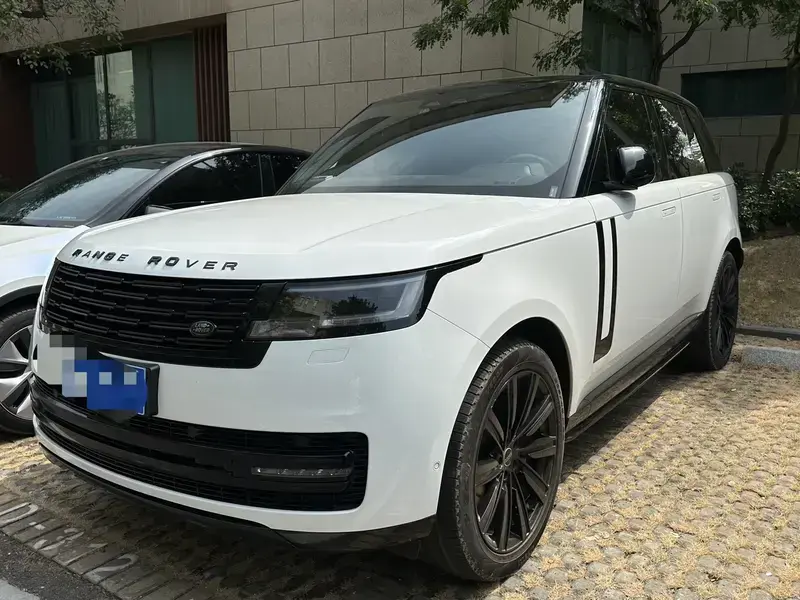 2023 Land Rover Range Rover с пробегом 93 000 км