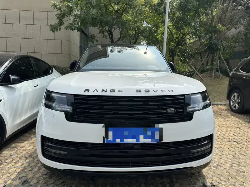 2023 Land Rover Range Rover с пробегом 93 000 км
