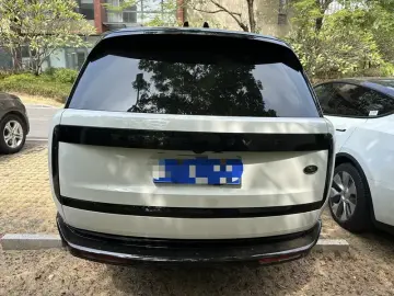 2023 Land Rover Range Rover с пробегом 93 000 км