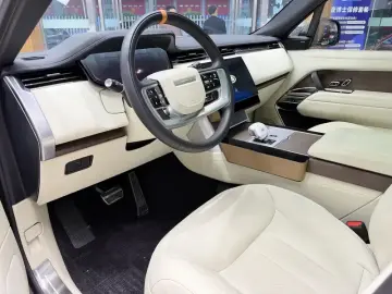 2024 Land Rover Range Rover с пробегом 34 000 км