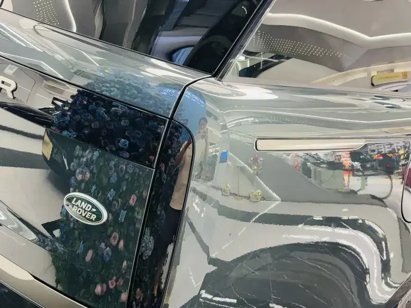 2023 Land Rover Range Rover с пробегом 27 000 км