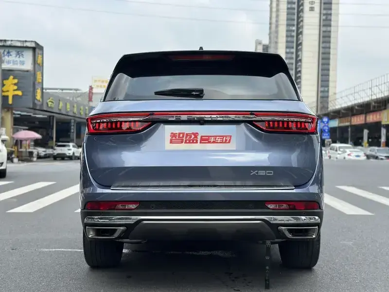 2022 JETOUR X90 с пробегом 25 900 км