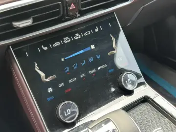 2022 JETOUR X90 с пробегом 25 900 км