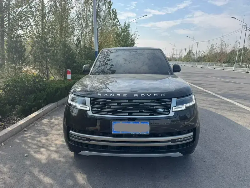 2025 Land Rover Range Rover с пробегом 4 600 км