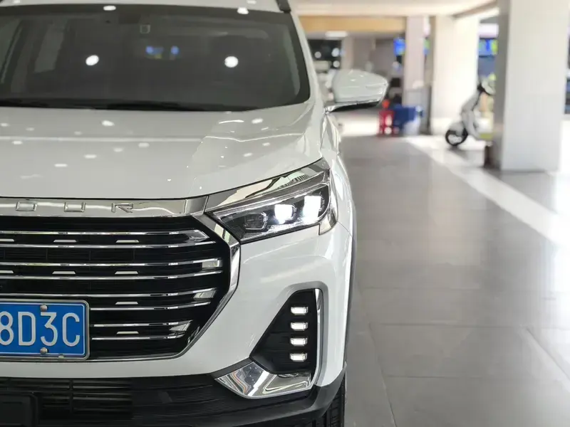 2022 JETOUR X90 с пробегом 35 000 км