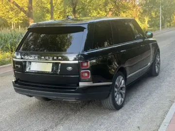 2021 Land Rover Range Rover с пробегом 83 000 км
