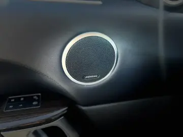 2019 Land Rover Range Rover Sport с пробегом 127 000 км