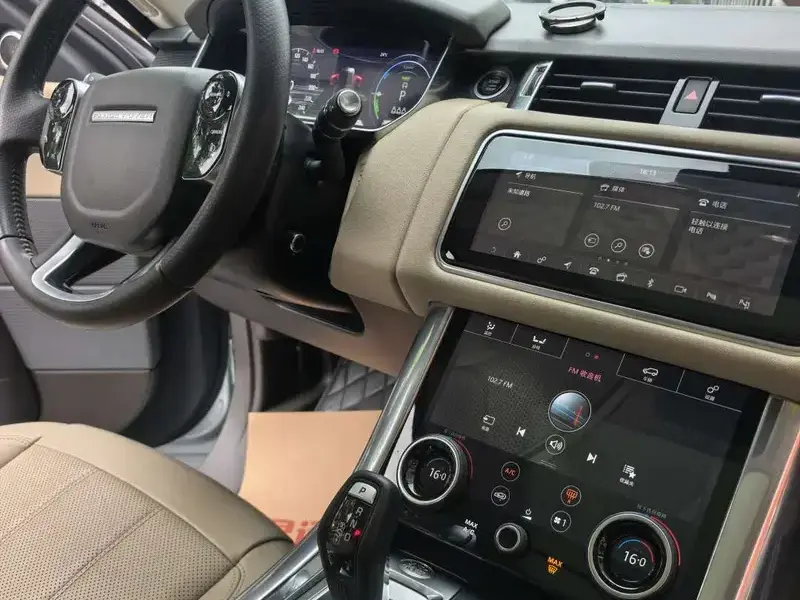 2021 Land Rover Range Rover Sport с пробегом 100 000 км