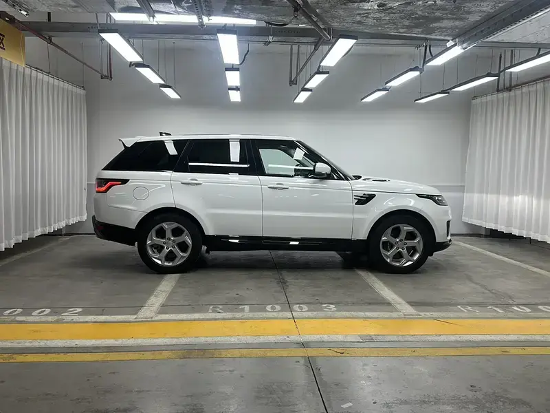 2019 Land Rover Range Rover Sport с пробегом 54 300 км