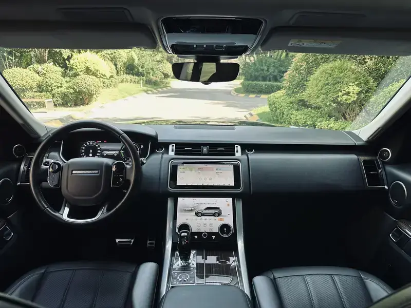 2019 Land Rover Range Rover Sport с пробегом 103 000 км