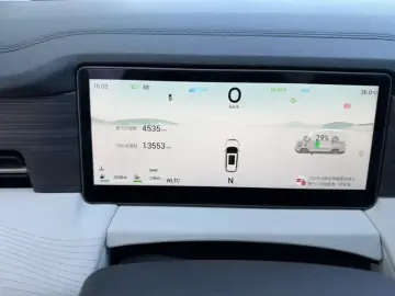 2024 JETOUR Shanhai L9 с пробегом 13 500 км