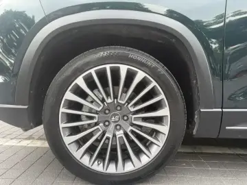 2024 JETOUR Shanhai L9 с пробегом 44 000 км