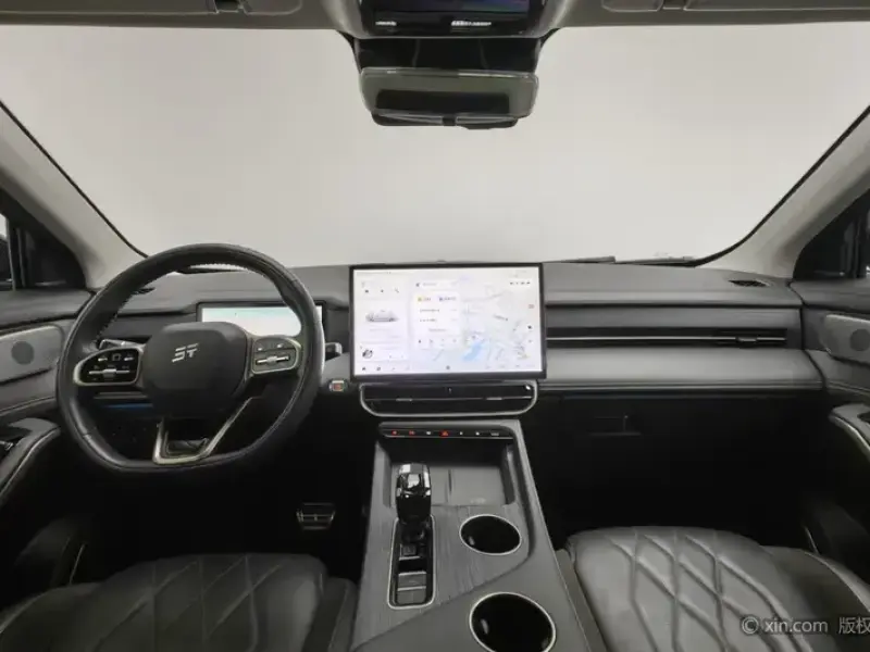 2024 JETOUR Shanhai L9 с пробегом 51 300 км