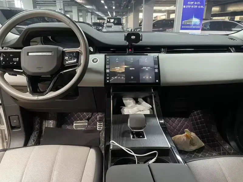 2024 Land Rover Range Rover Evoque с пробегом 52 000 км