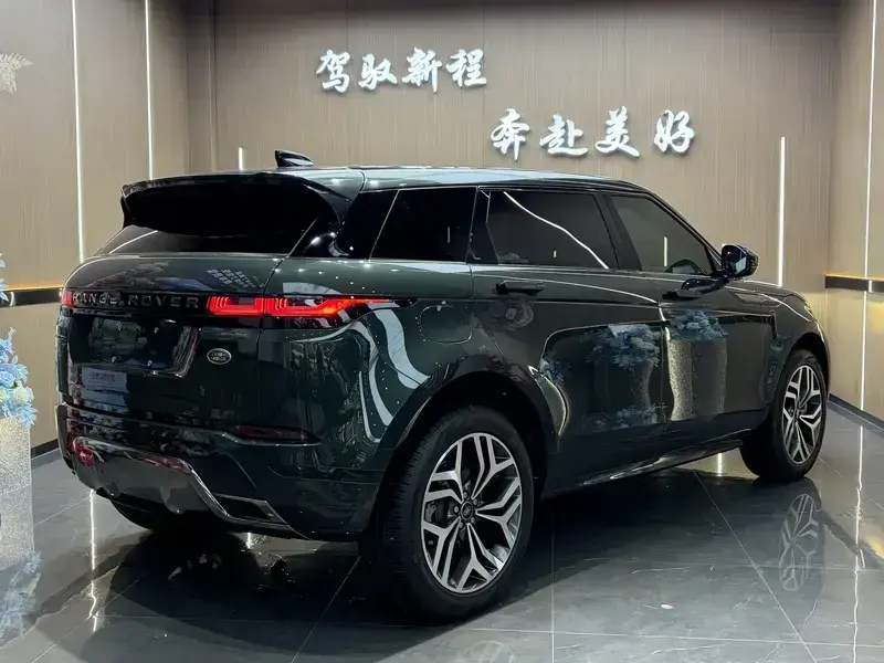 2022 Land Rover Range Rover Evoque с пробегом 31 200 км