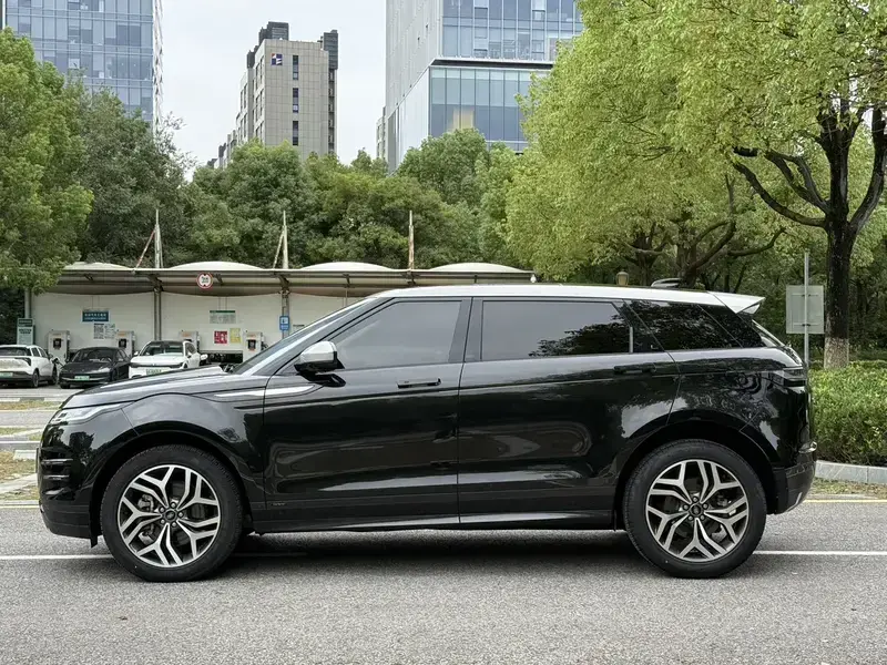 2022 Land Rover Range Rover Evoque с пробегом 68 000 км