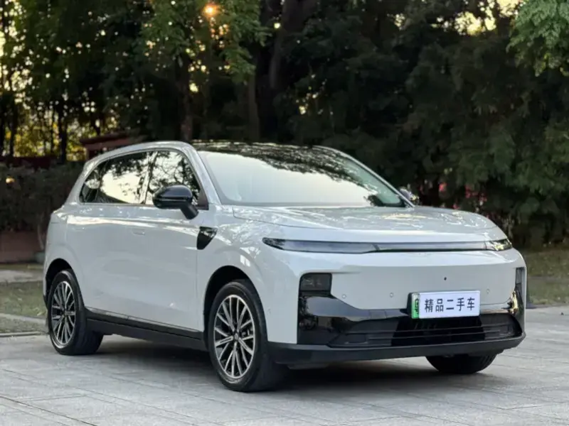 2025 Leapmotor B10 с пробегом 87 000 км