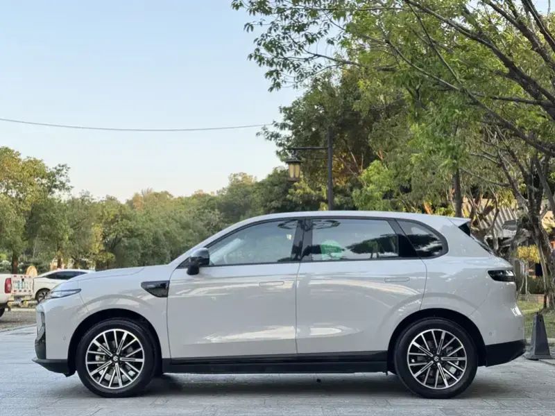 2025 Leapmotor B10 с пробегом 87 000 км