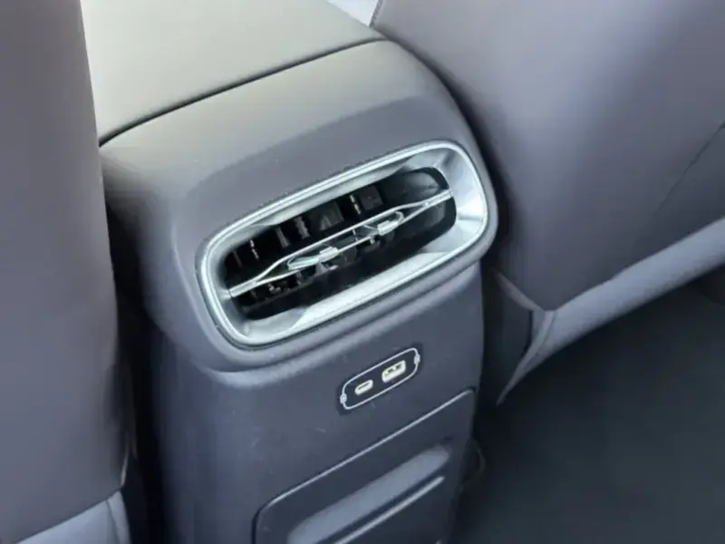 2025 Leapmotor B10 с пробегом 87 000 км
