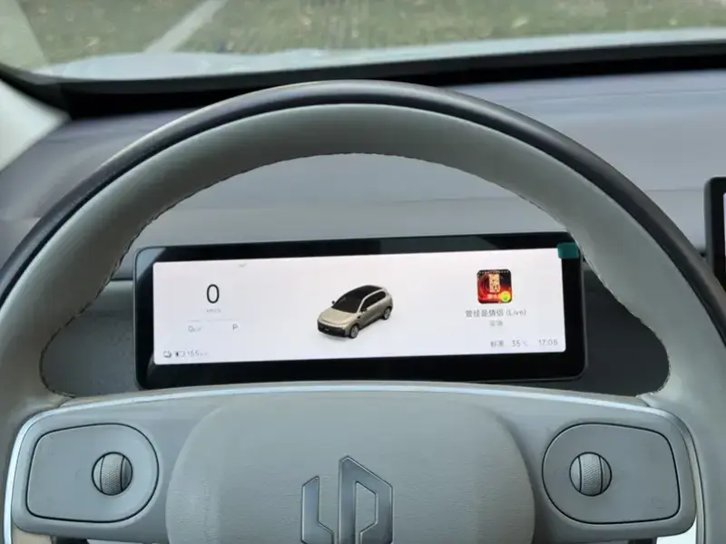 2025 Leapmotor B10 с пробегом 87 000 км