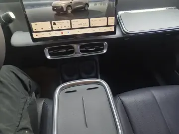 2025 Leapmotor B10 с пробегом 43 000 км