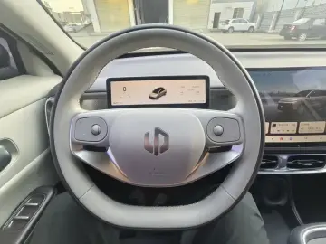 2025 Leapmotor B10 с пробегом 43 000 км