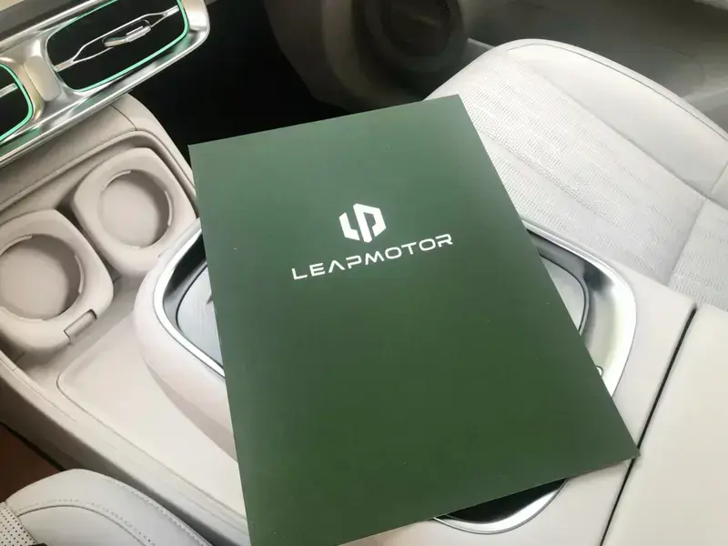 2025 Leapmotor B10 с пробегом 9 900 км