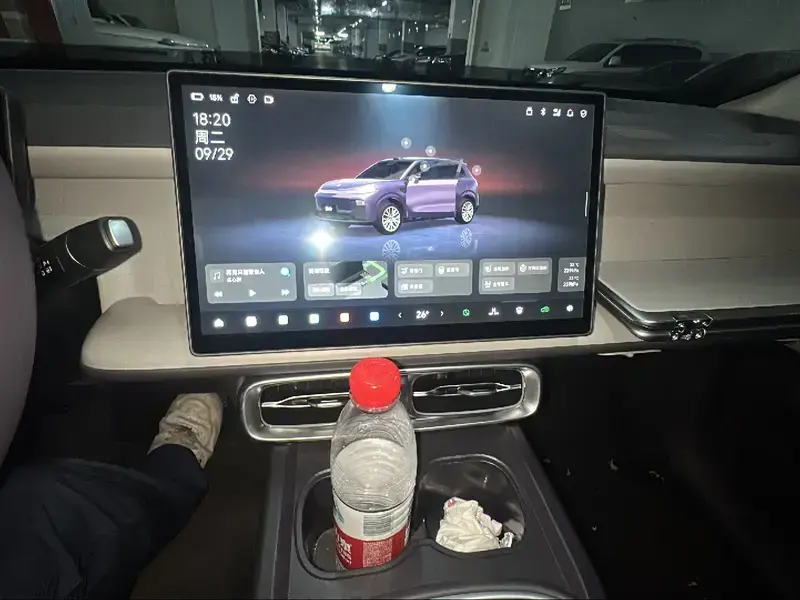 2025 Leapmotor B10 с пробегом 11 400 км