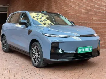 2025 Leapmotor B10 с пробегом 24 500 км