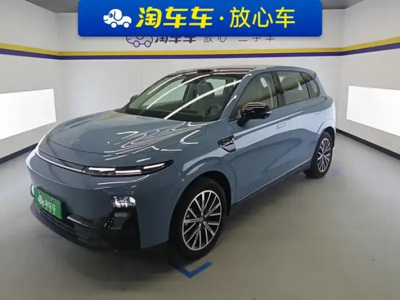 2025 Leapmotor B10 с пробегом 21 000 км